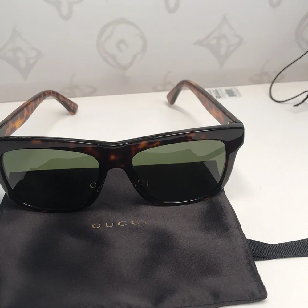 Gucci Tortoise Shell Sunglasses with Green Lenses GG0158SN 002